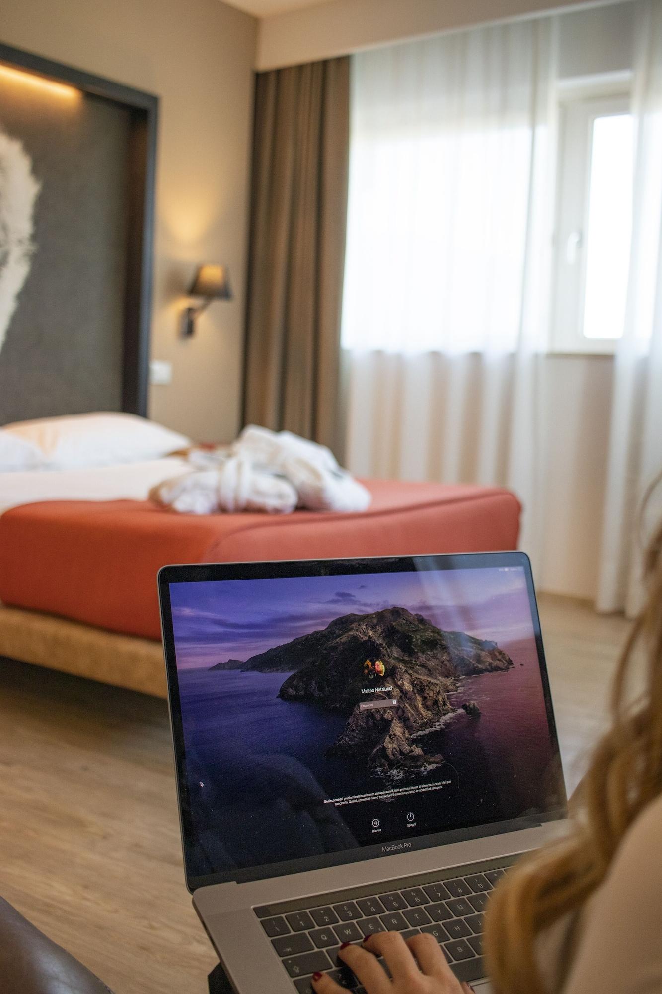 Hotel Dimorae Rooms And Suites - Apartments Civitanova Marche Exterior foto